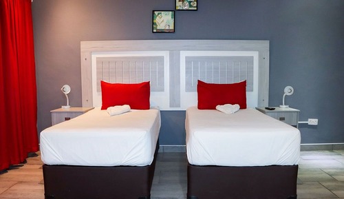 Habitación Deluxe con 1 cama doble o 2 individuales