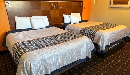 Habitación (2 Queen Beds with Sofa Bed)