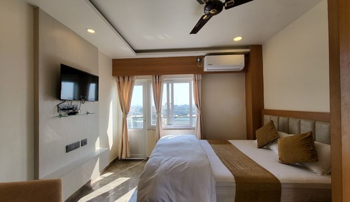 Habitación Deluxe doble, vistas a la ciudad, junto al lago