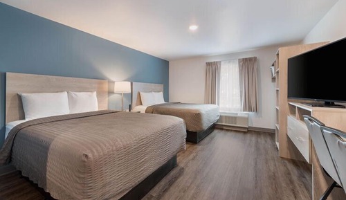 Habitación económica, 2 camas de matrimonio, no fumadores (Efficiency)