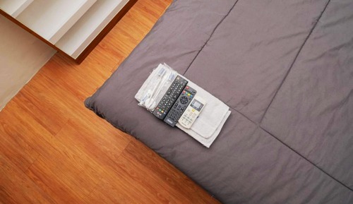 Estudio básico, 1 cama doble