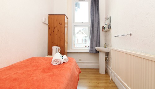 Habitación individual básica