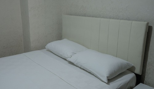Standard Room, Smoking
