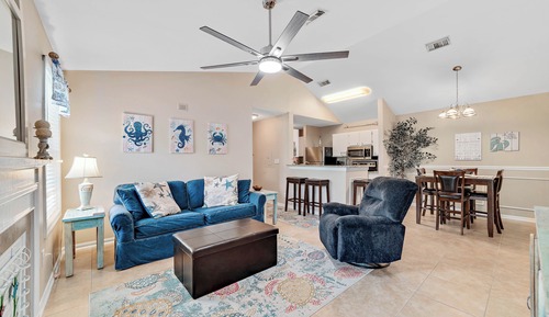 Apartamento, 1 cama de matrimonio grande con sofá cama, bañera de hidromasaje (Colony Club G8)