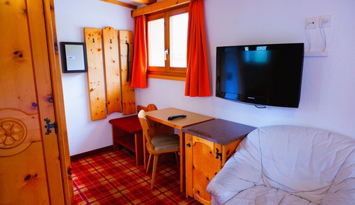 Habitación individual económica, vistas a la montaña