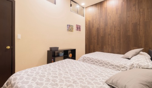 Premier Apartment F104