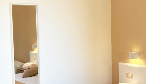 Deluxe Room, Partial Sea View