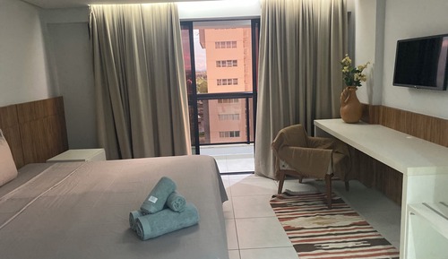 Suite clásica, balcón, vistas a la ciudad