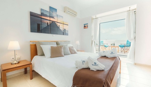 Villa, 2 habitaciones, fumadores, piscina privada