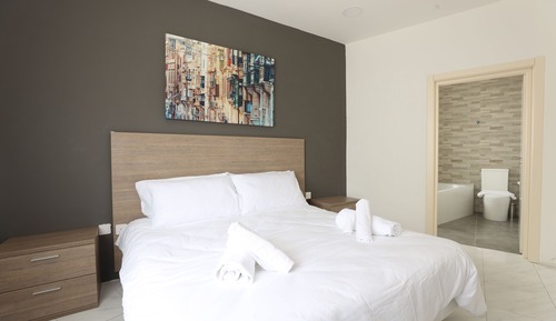 Apartamento familiar, balcón, vistas al mar