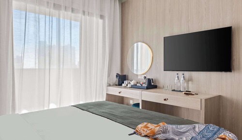 Habitación superior, 1 cama doble, balcón