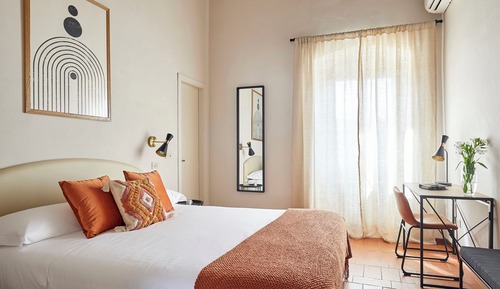 Habitación doble, vistas al patio