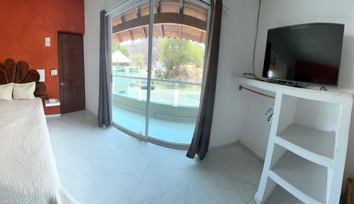 Habitación familiar doble, 2 camas de matrimonio, baño privado