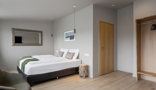 Suite junior, balcón
