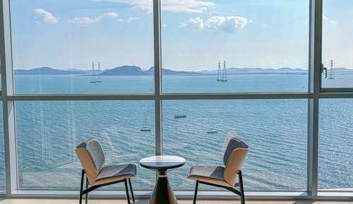 Oceanwave Premium Twin (Breakfast for 1)