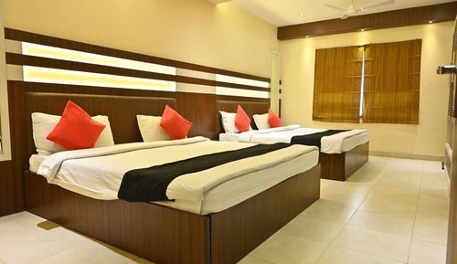 Habitación Deluxe doble, varias camas