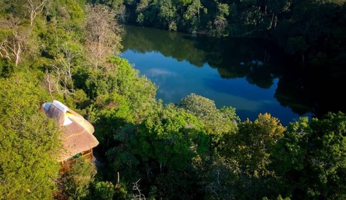 Habitación Deluxe con 1 cama doble o 2 individuales, vistas al lago