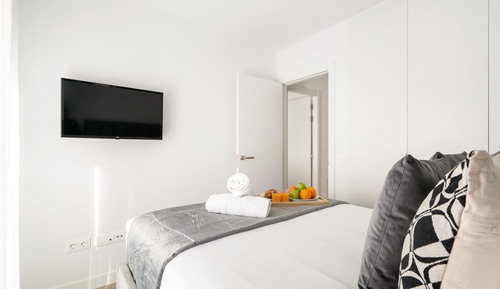Apartamento Confort, 2 habitaciones, cocina, vistas a la ciudad