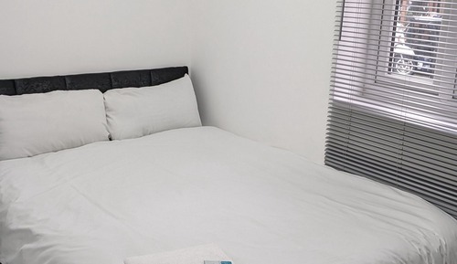Habitación estándar doble, 1 cama doble, baño privado