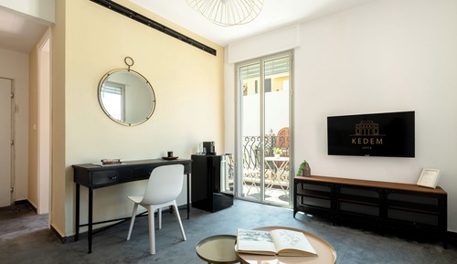 Estudio Deluxe