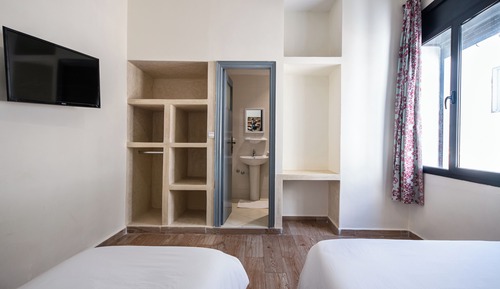 Habitación triple económica