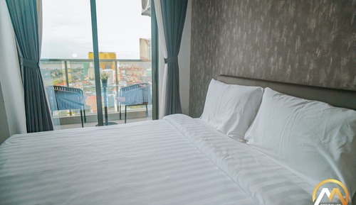 1-Bed Big Studio