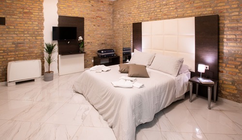 Apartamento clásico, 1 cama de matrimonio con sofá cama
