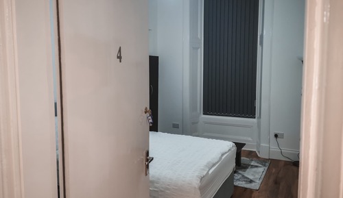 Estudio Confort, 1 cama doble, no fumadores, baño privado