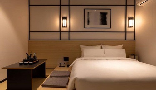 Habitación (Tea Ceremony)