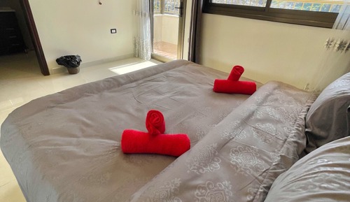 Estudio de lujo, 1 cama de matrimonio grande, no fumadores, vistas a la montaña