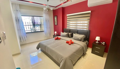 Apartamento familiar, 2 habitaciones, no fumadores, vistas a la ciudad