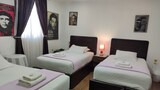 Habitación con 3 camas de 1 plaza 1/2 para 3 adultos