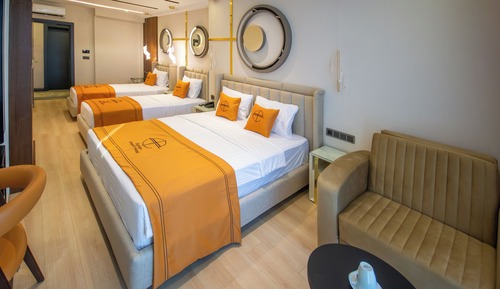 Habitación cuádruple estándar