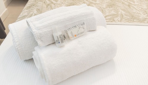 Double Room, Ensuite (Terra)