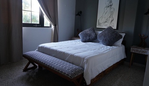 Habitación Deluxe, 1 cama de matrimonio con sofá cama, vistas a la piscina