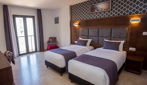 Habitación con 1 cama doble o 2 individuales