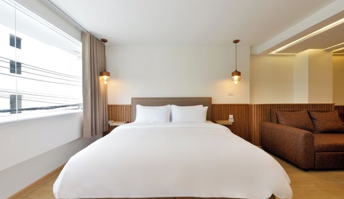 Habitación estándar, 1 cama de matrimonio grande, no fumadores, vistas a la ciudad
