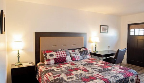Habitación Signature, 1 cama de matrimonio grande, baño privado, vistas al río