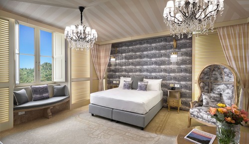 MARLON BRANDO SUITE