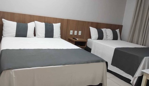 Habitación con 2 camas individuales