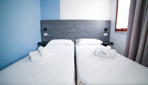 Apartamento clásico, varias camas