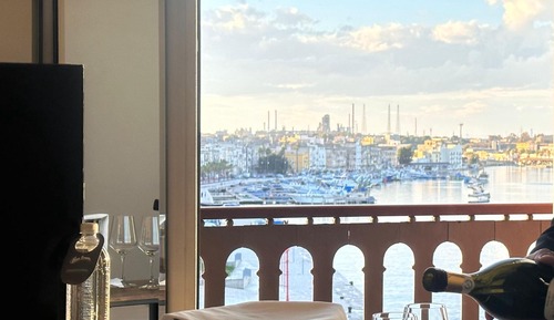 Habitación exclusiva, balcón, vistas al mar