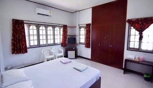 Elite Suite