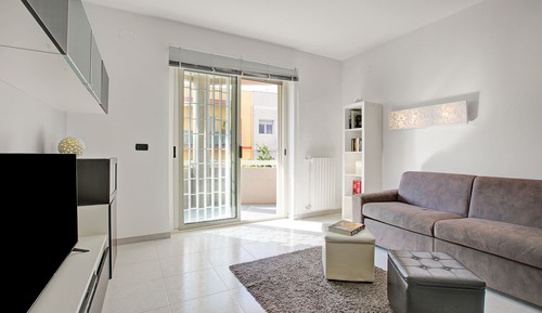 Apartamento familiar, 2 habitaciones, frigorífico y microondas (Monopoli Beach House 200 m from the)