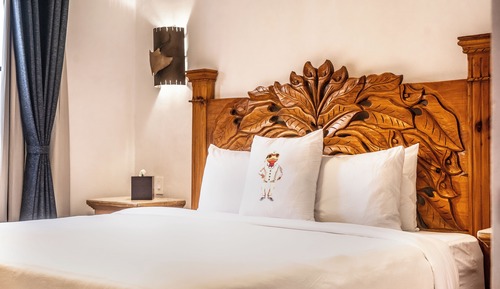 Apartamento Deluxe, 1 cama de matrimonio grande, Aire acondicionado, vistas a la piscina