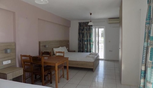 Habitación triple básica