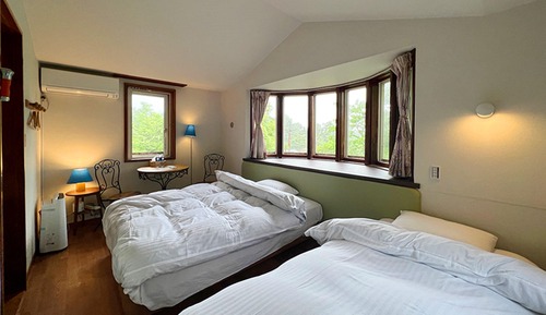 Habitación triple familiar, varias camas, no fumadores, vistas a la montaña