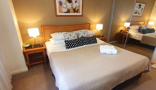Suite estudio City, 1 cama de matrimonio grande, acceso a la piscina