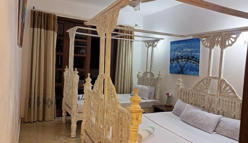 Villa Deluxe