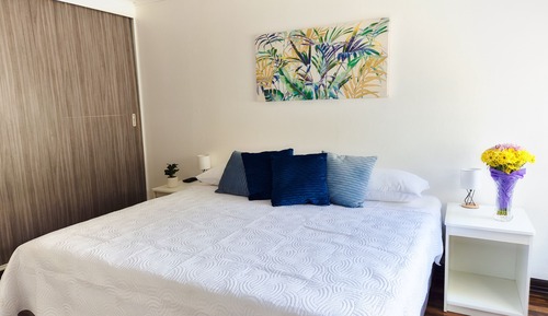 Habitación doble superior, 1 cama de matrimonio grande, baño privado